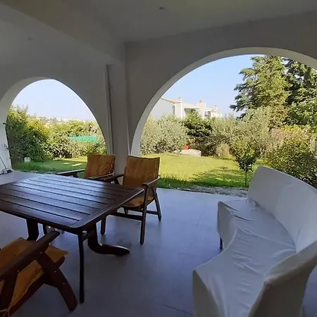 Marigeo Garden House Palaiontsiflikion